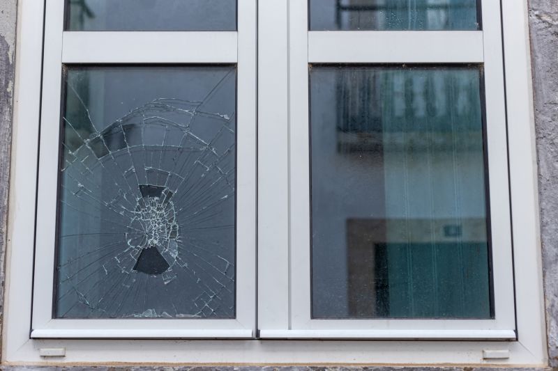 Broken Window Repair in Kansas City, KS