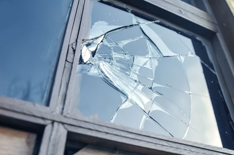 Curved Window Repair in Olathe, KS