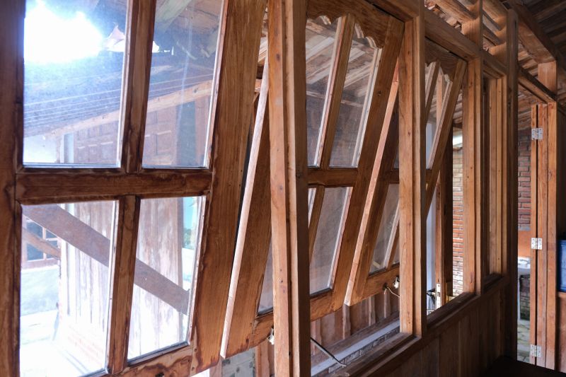 Wood Window Service in Olathe, KS